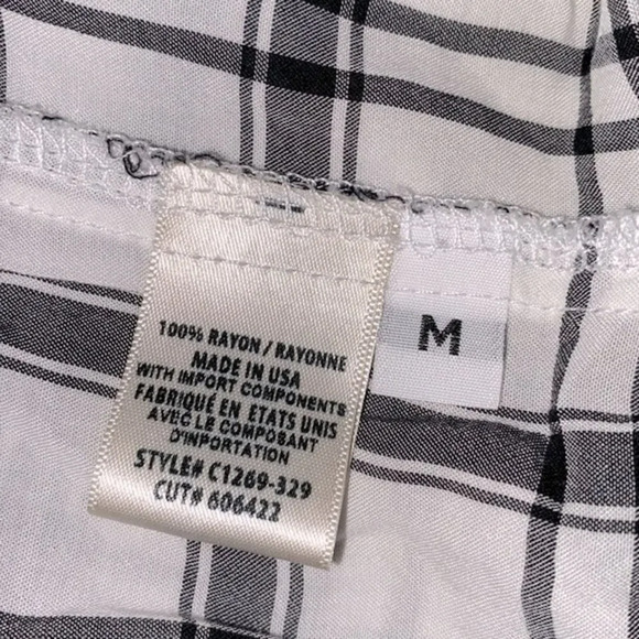 Cloth & Stone by Anthropologie size medium black & white off shoulder top - Picture 6 of 7